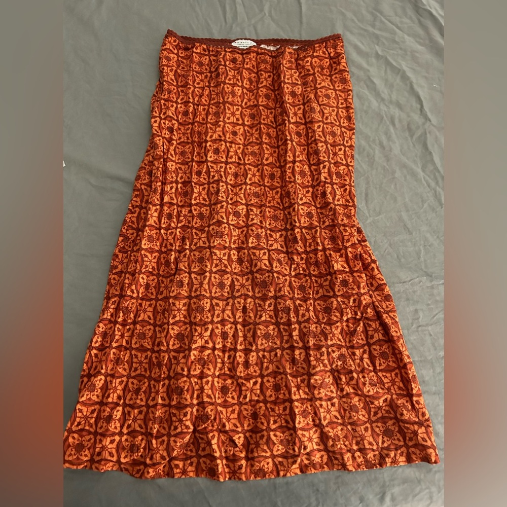 Midi skirt